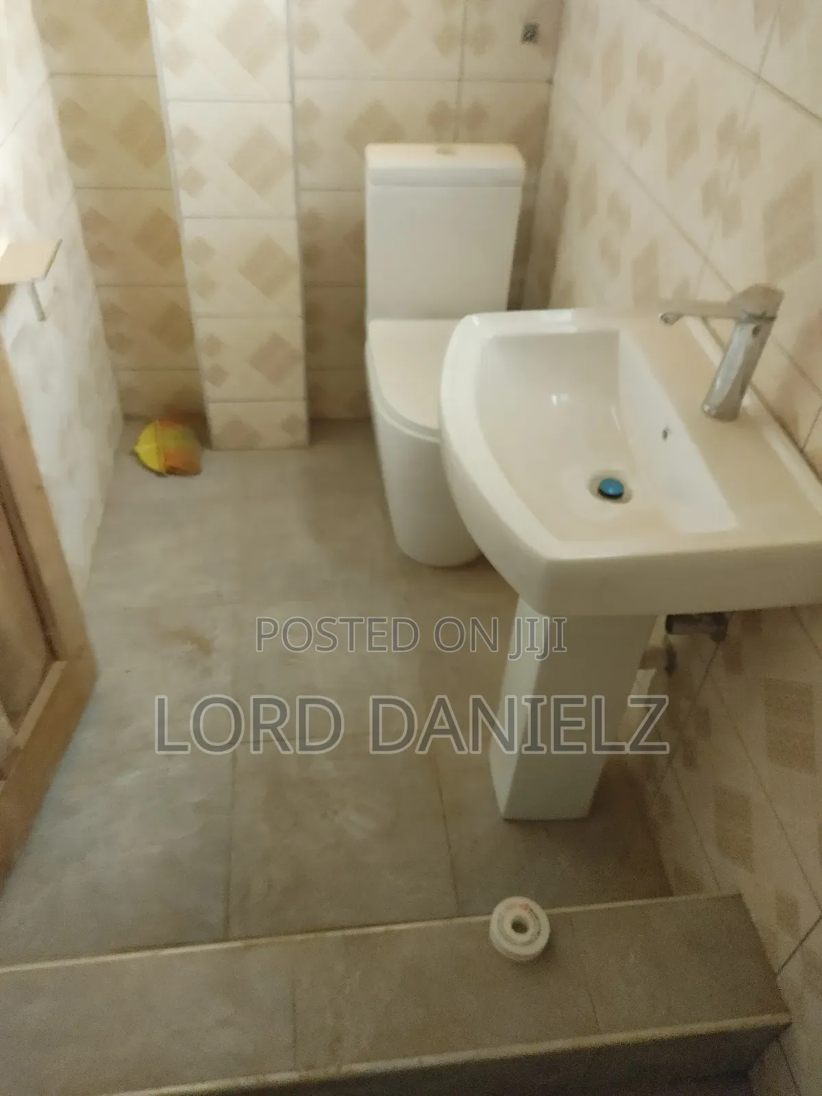 3bdrm Apartment in Kotwi, Kumasi Metropolitan for rent