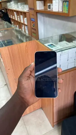 Apple iPhone 12 128 GB