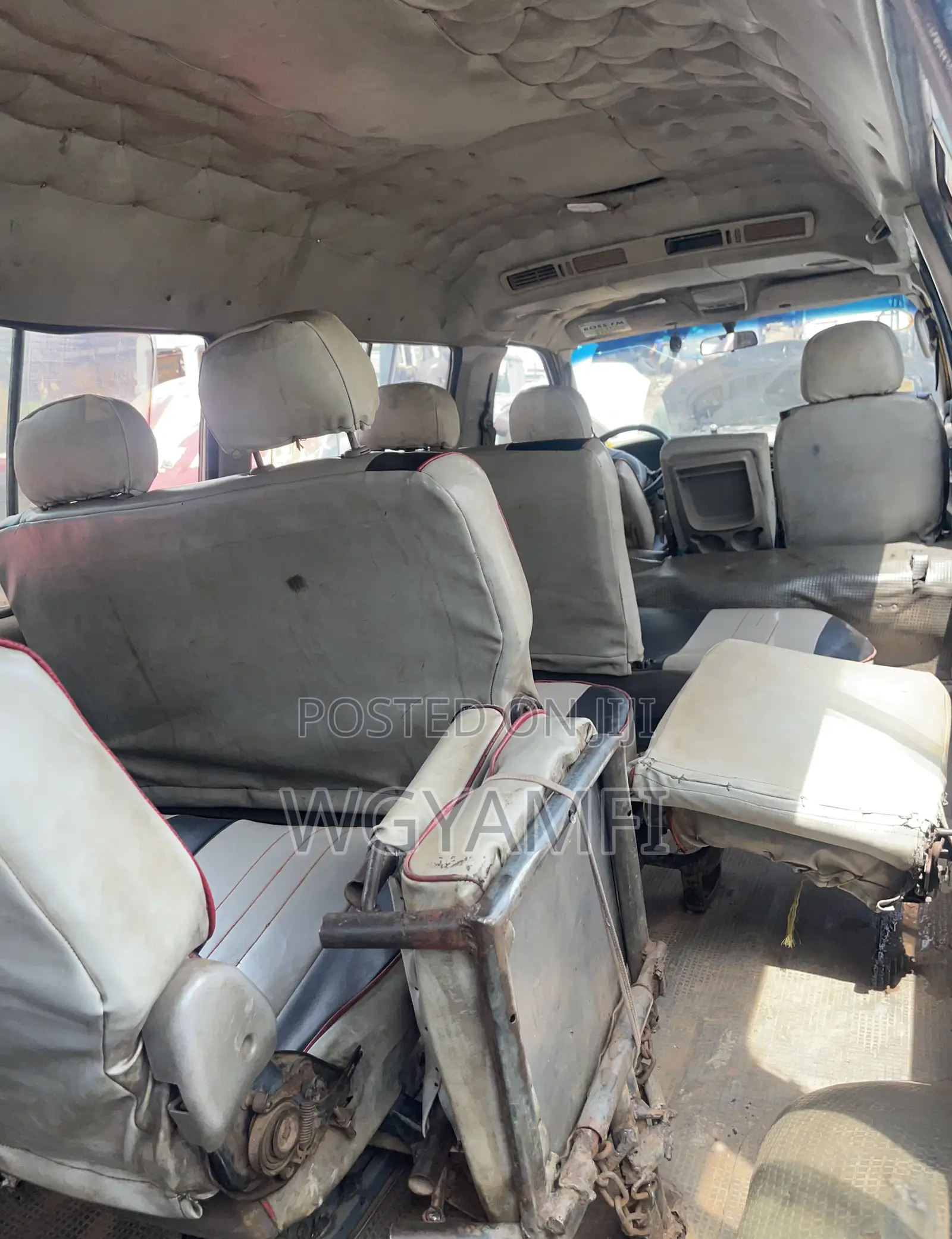 Kia Combi 2006 Yellow
