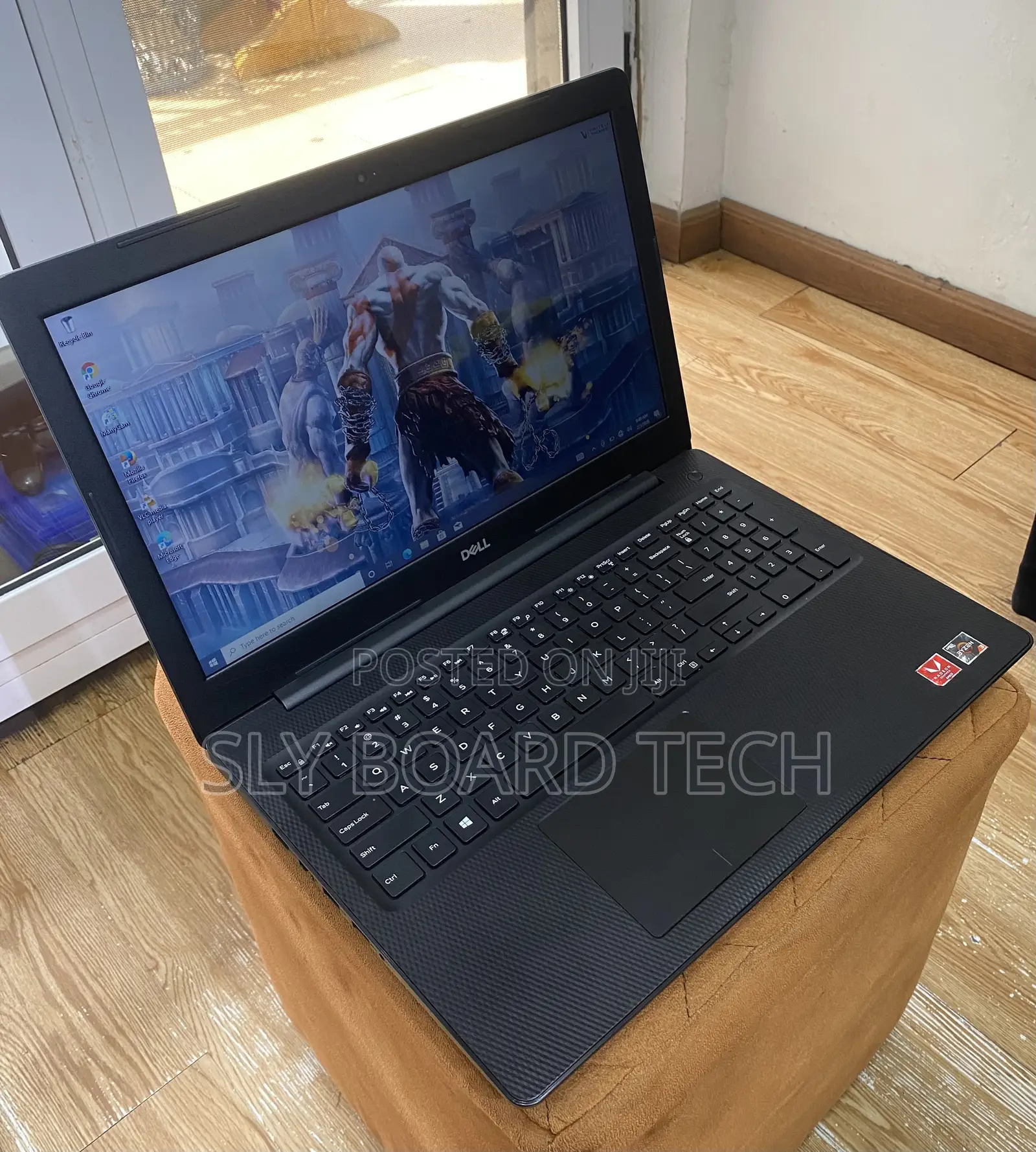 Laptop Dell Inspiron 15 3565 8GB AMD Ryzen 3 SSD 256GB