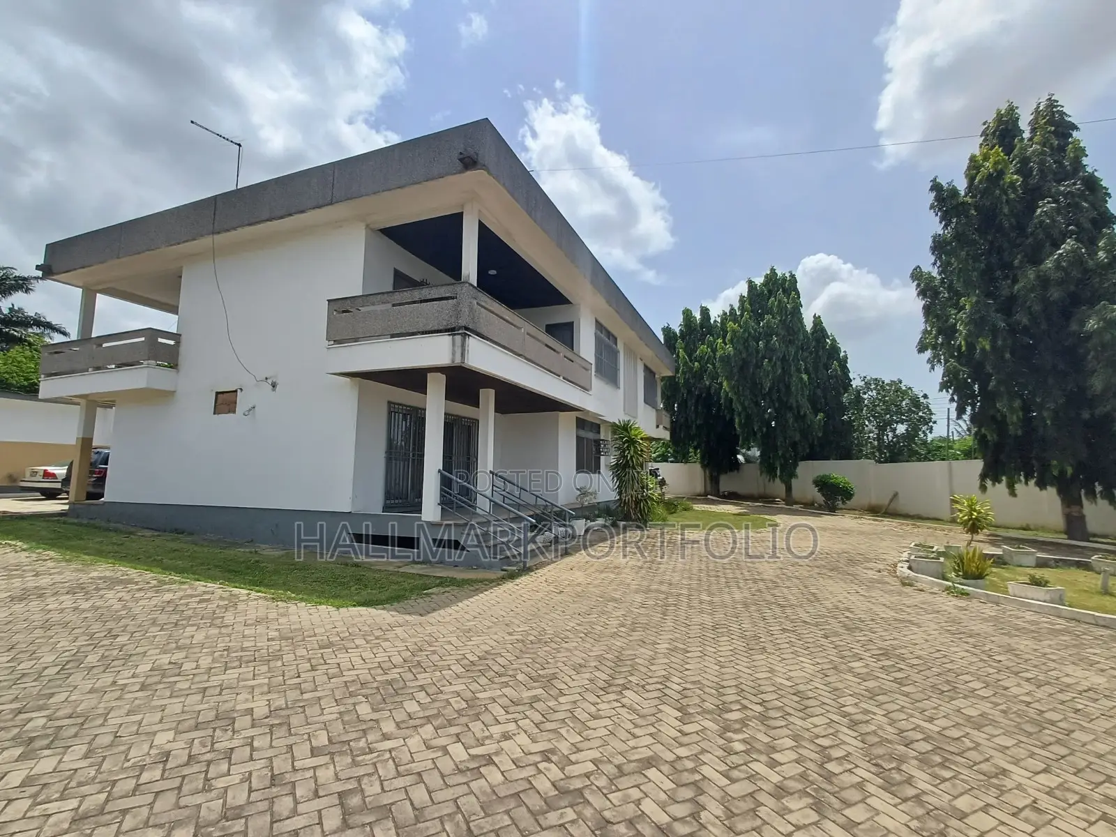 0.55 Acres of Land Dzorwulu