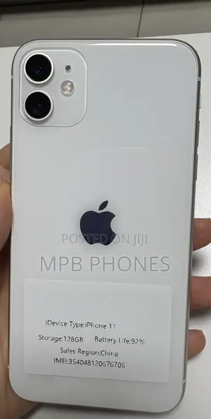Apple iPhone 11 128 GB White