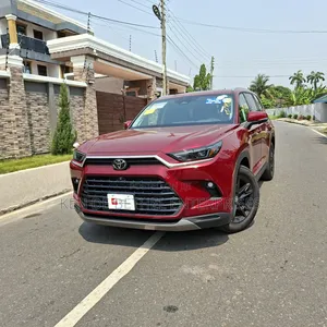 Toyota Highlander Platinum FWD 2024 Red
