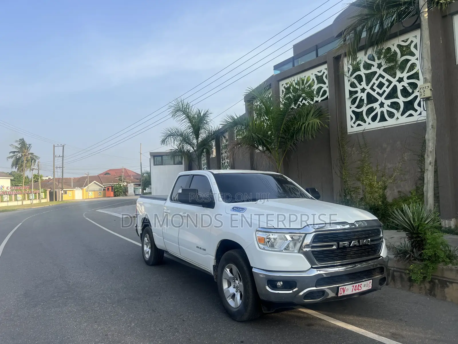 Dodge RAM 2022 White