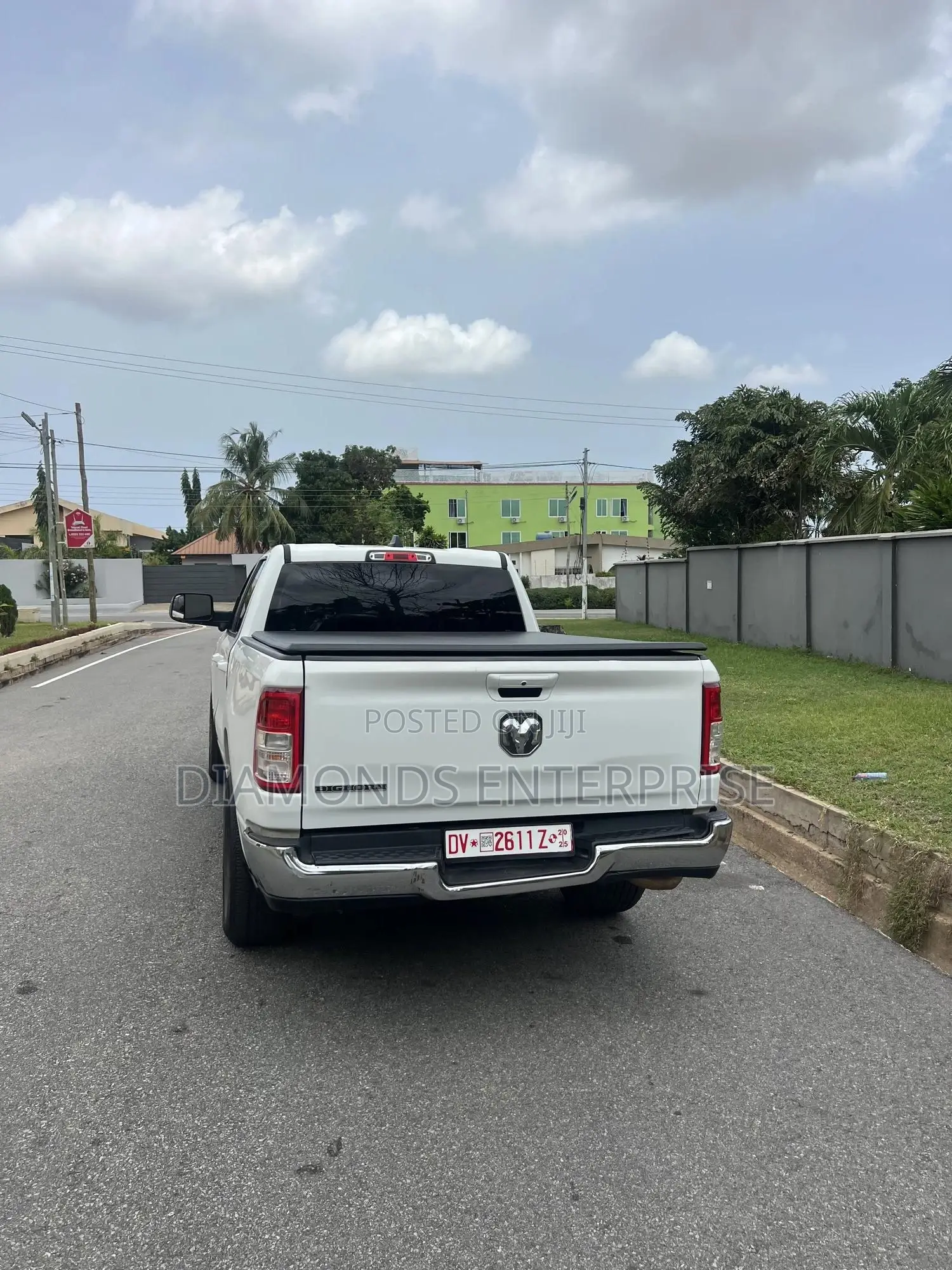 Dodge RAM 2022 White