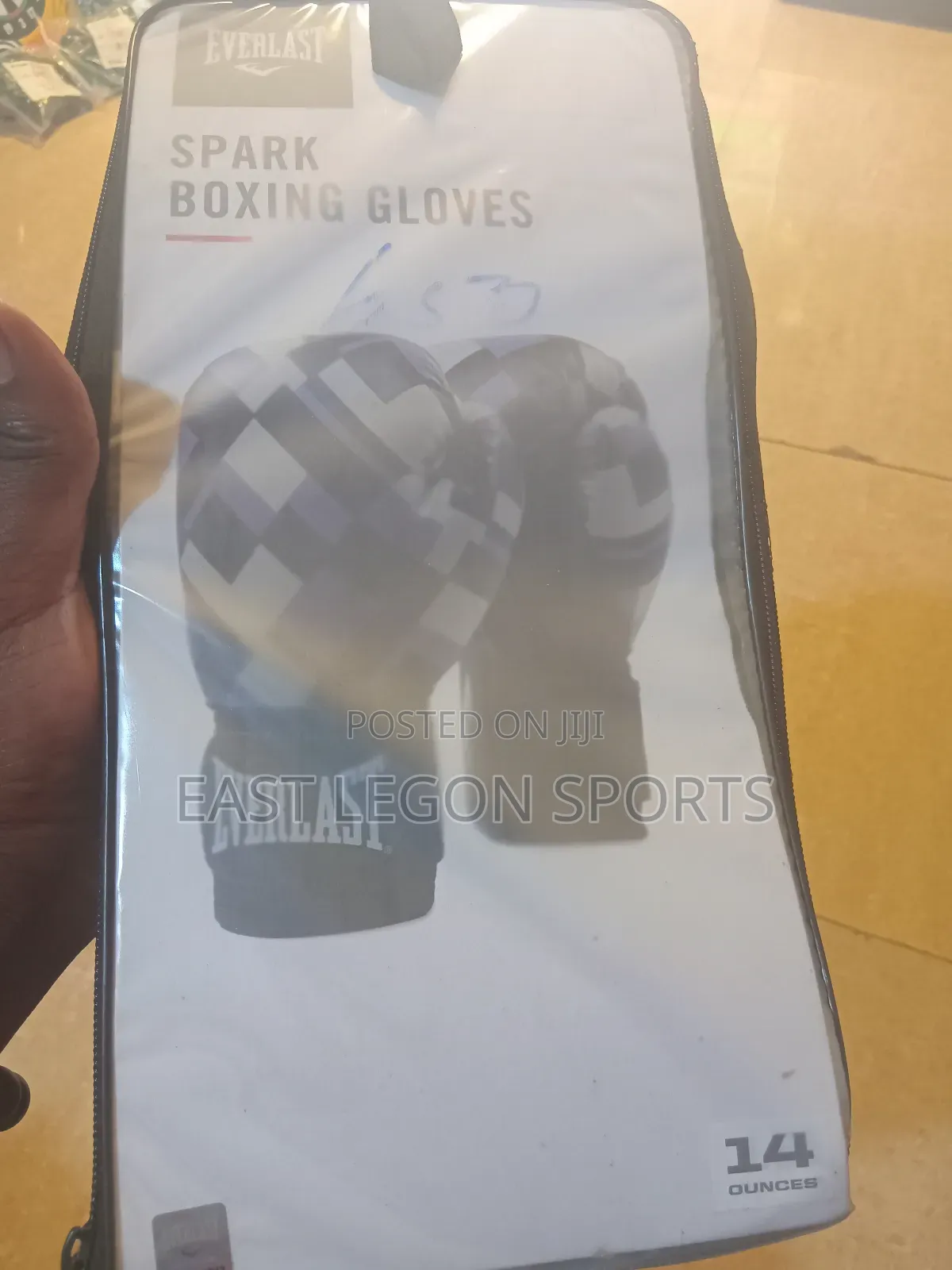 Everlast Red Boxing Punch Gloves New Pair Adult