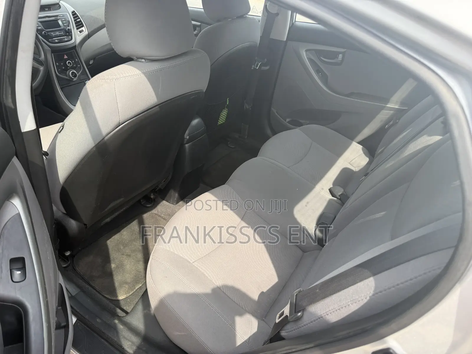 Hyundai Elantra SE 4dr Sedan (1.8L 4cyl 6A) 2015 Gray