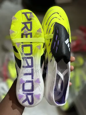 Adidas Predator , Flip Over Tongue in Green Color // Original Quality