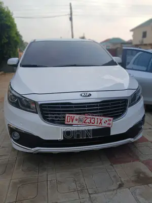Kia Carnival 2016 White