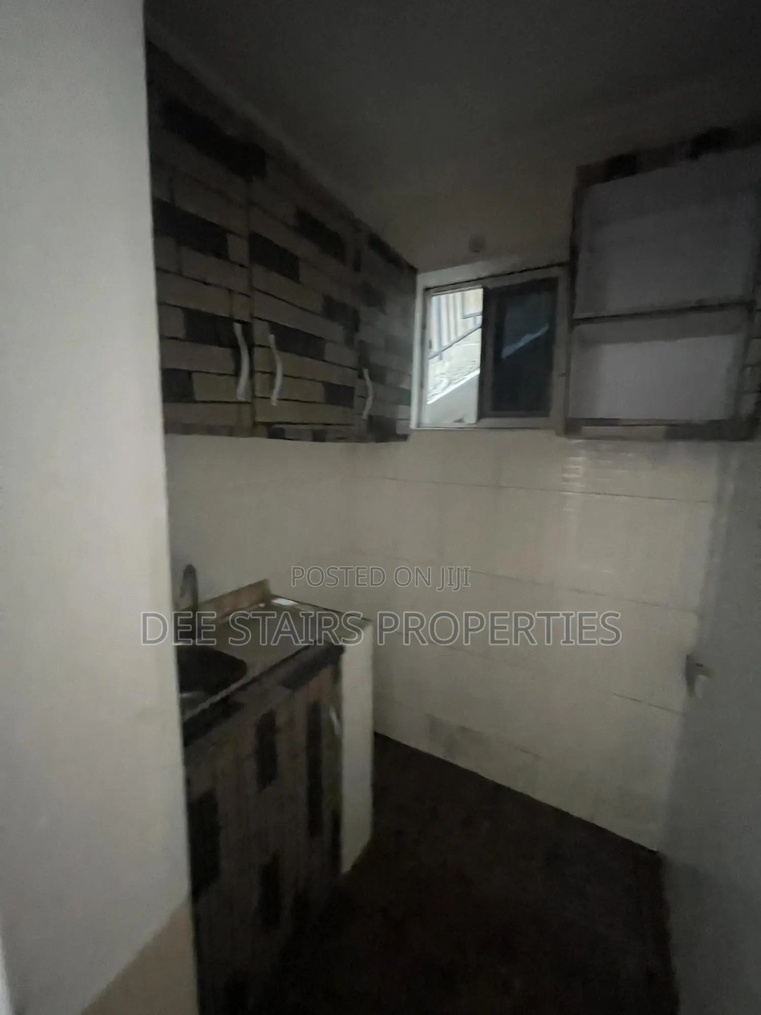 1bdrm Apartment in Tse Addo Behinde for rent
