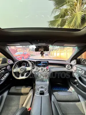 Mercedes-Benz C43 2019 Blue