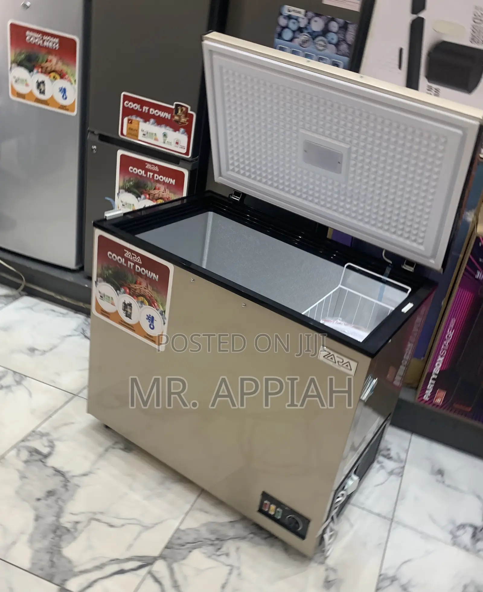 Sleek Design Zara-300flg Single Door Electric Chest Freezer(238l)Gold