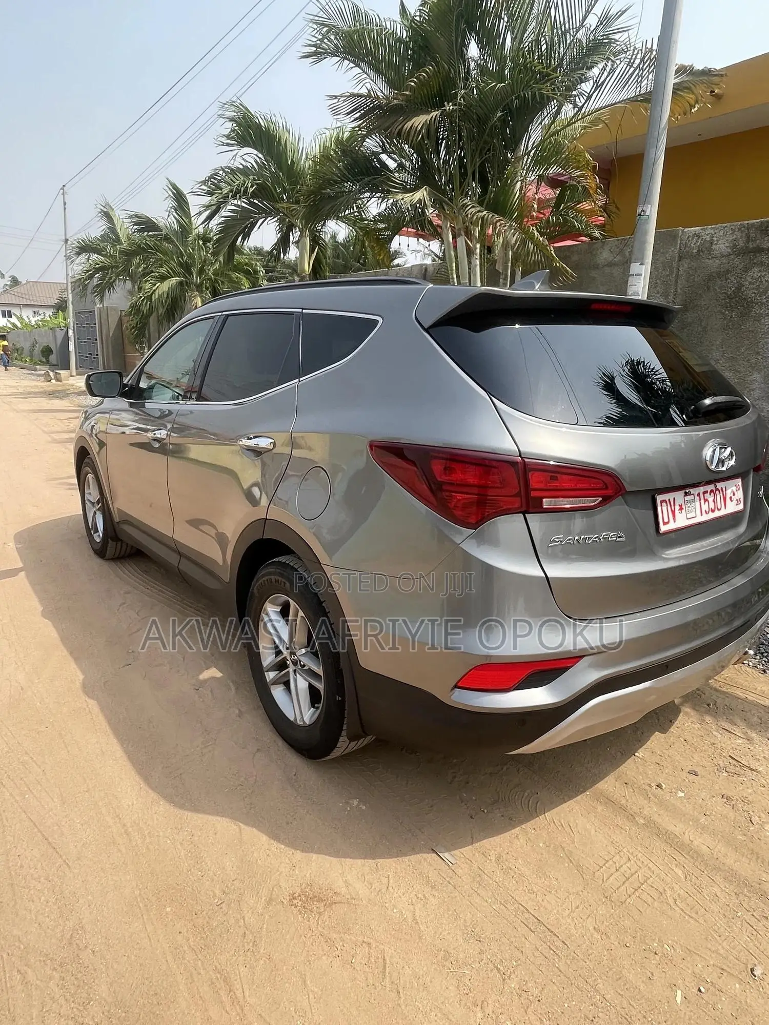 Hyundai Santa Fe SE AWD 2018 Beige