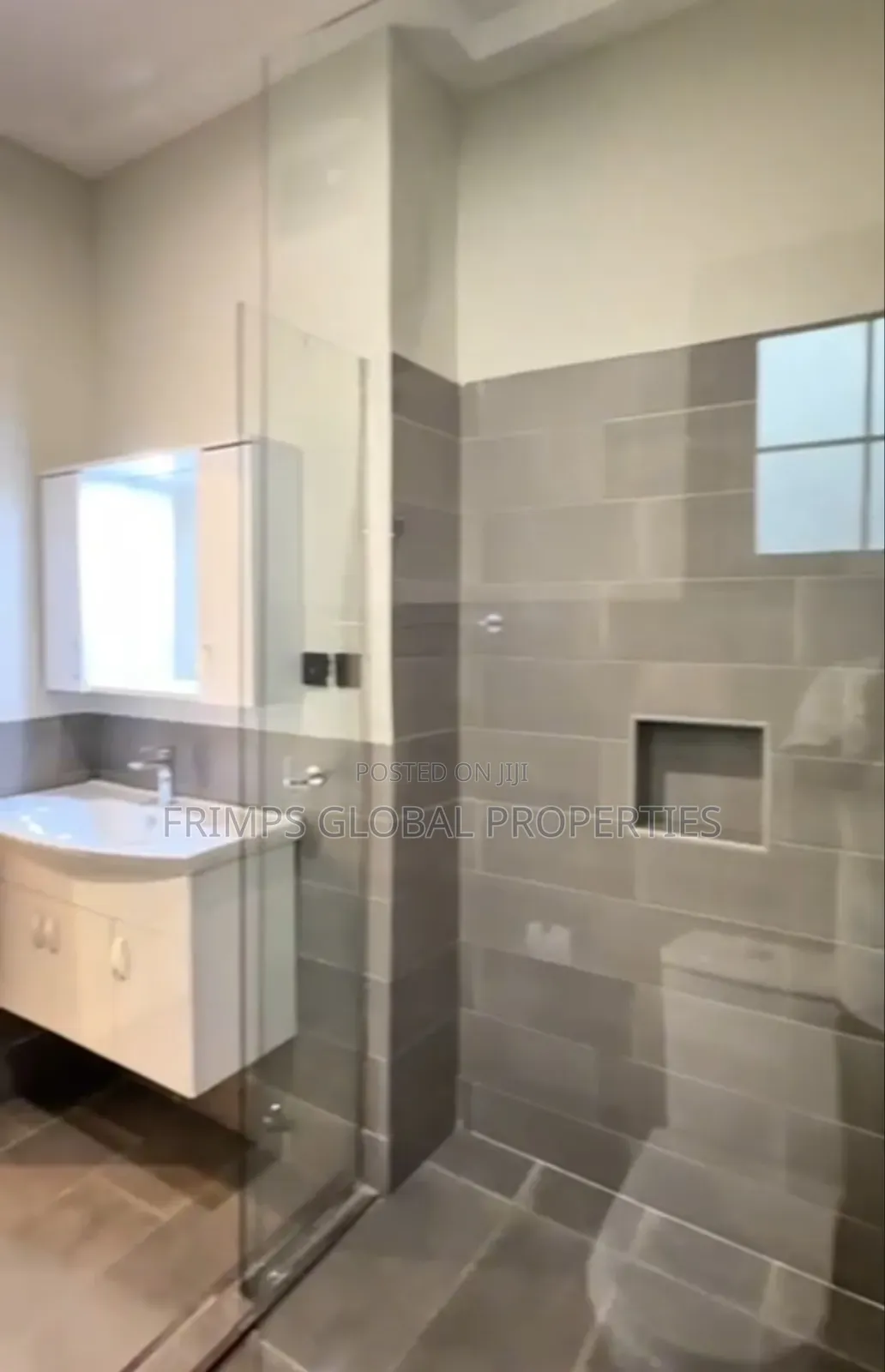 3bdrm House in Tema Metropolitan for sale