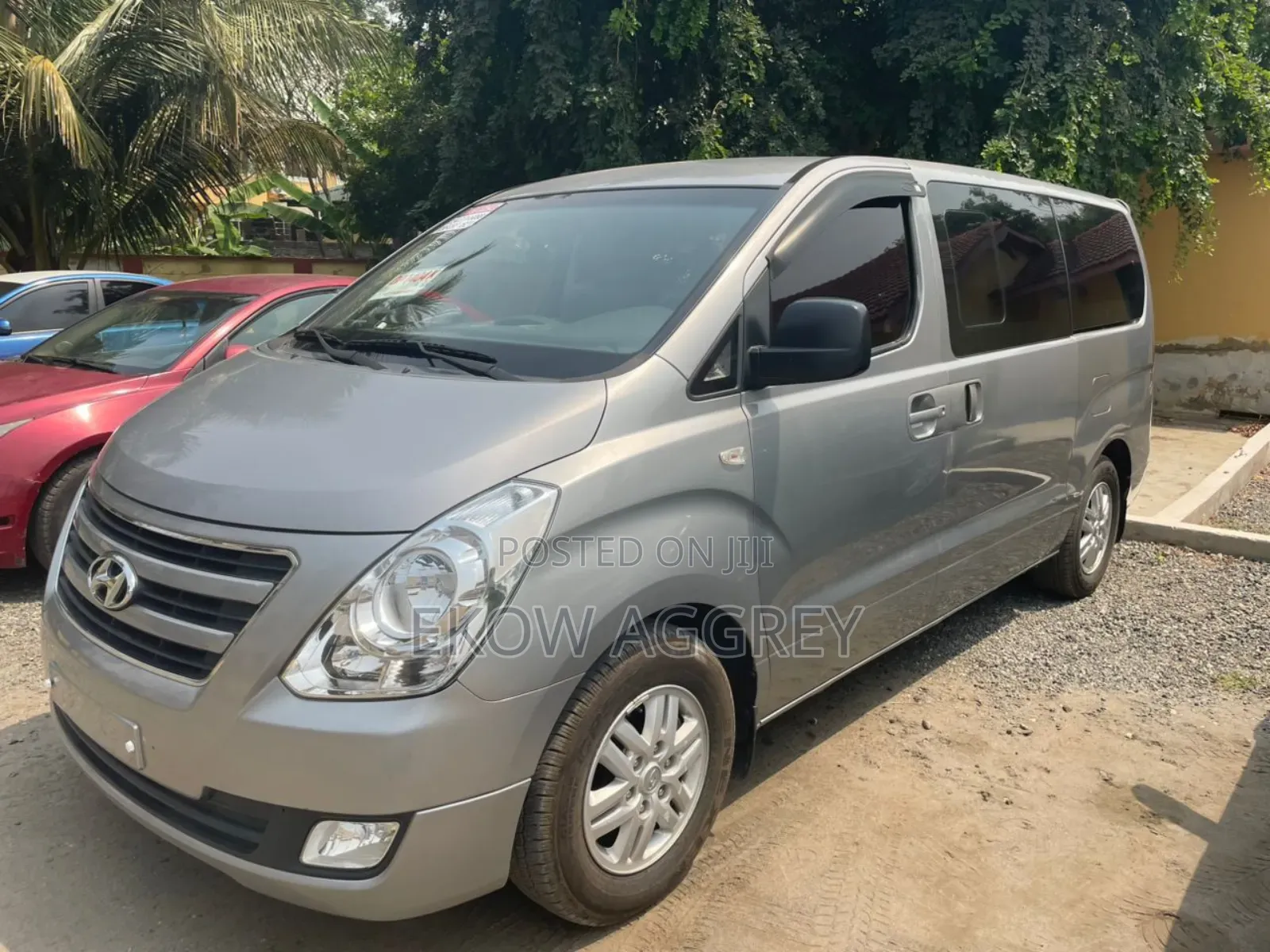 Hyundai Starex 2017 Silver