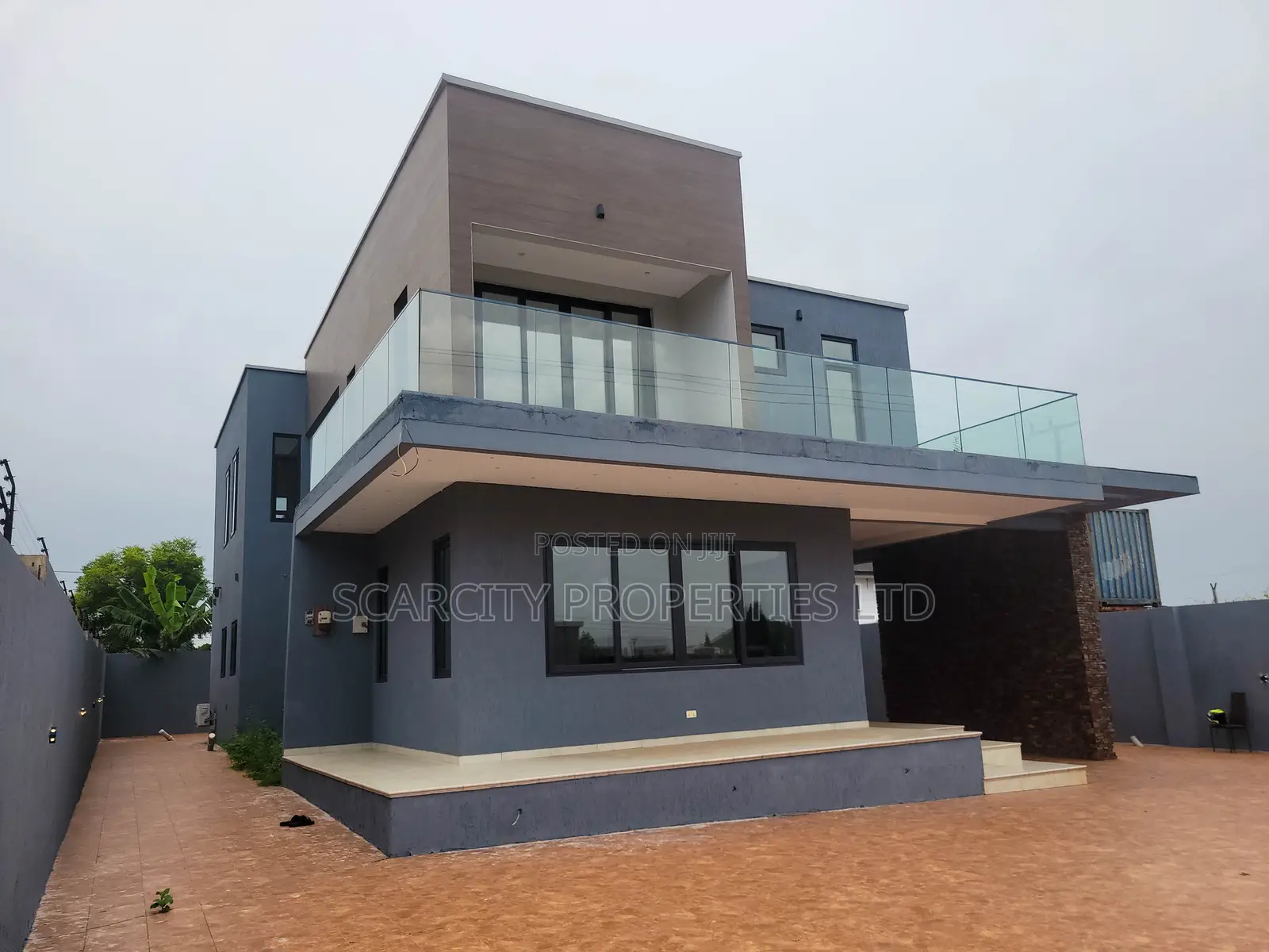4bdrm House in East Legon for sale