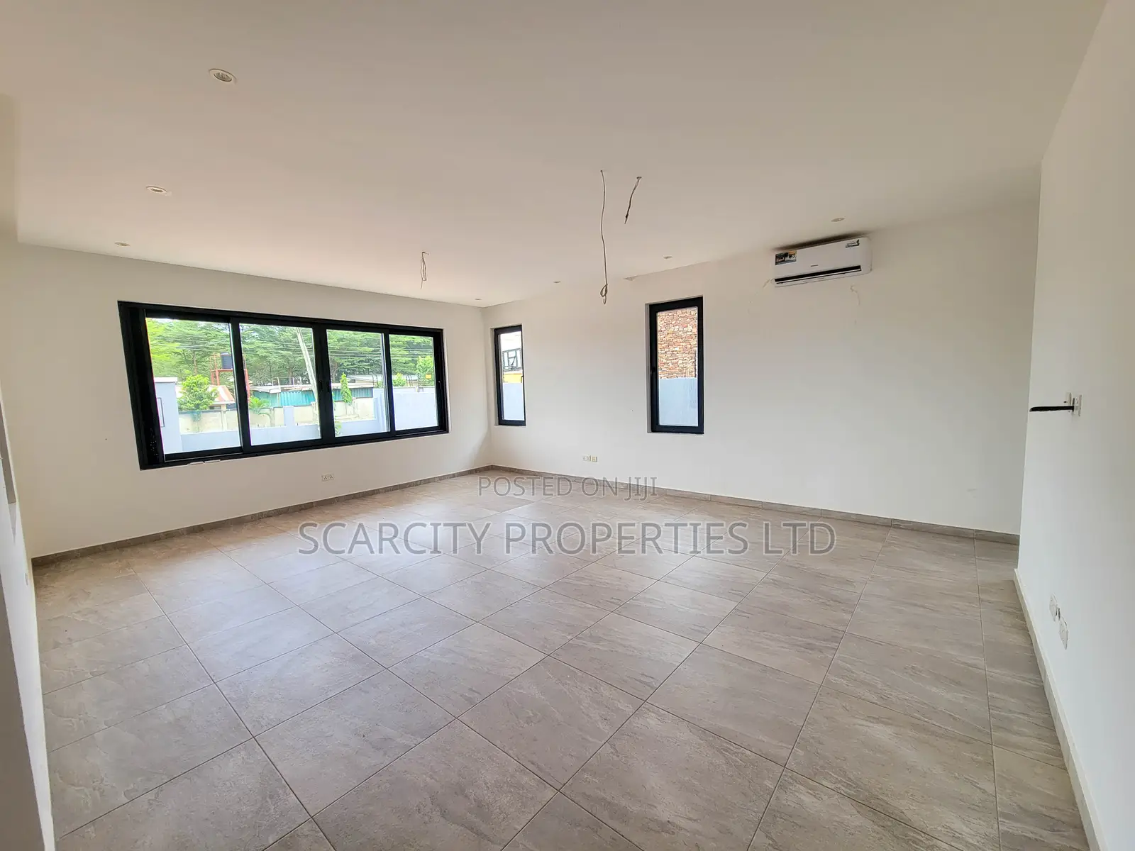 4bdrm House in East Legon for sale