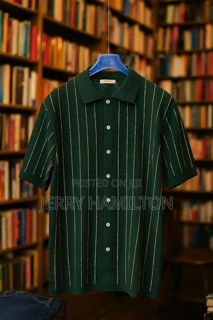 Knitted Short Sleeves Shirt