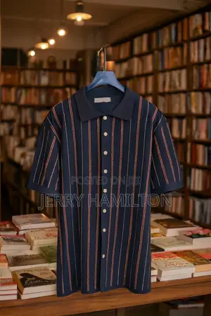 Knitted Short Sleeves Shirt