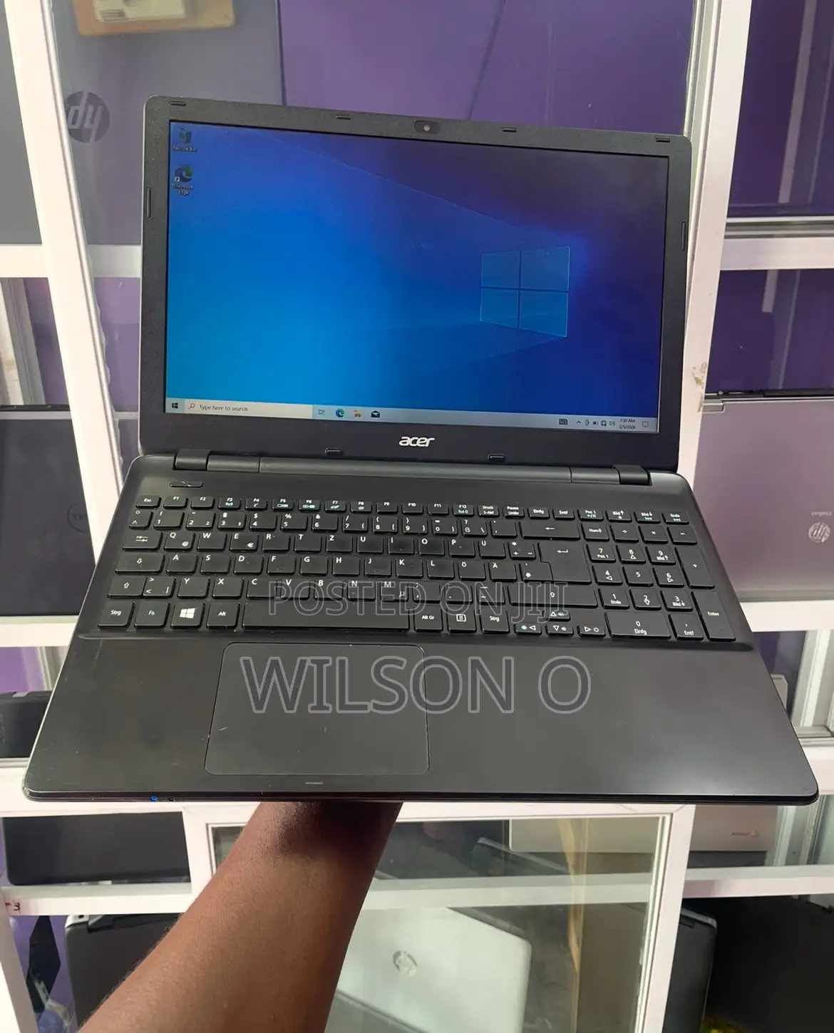 Laptop Acer Aspire E5-521g 4GB AMD A8 HDD 320GB