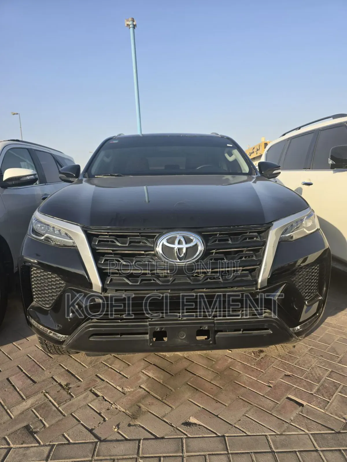 Toyota Fortuner 2021 Black