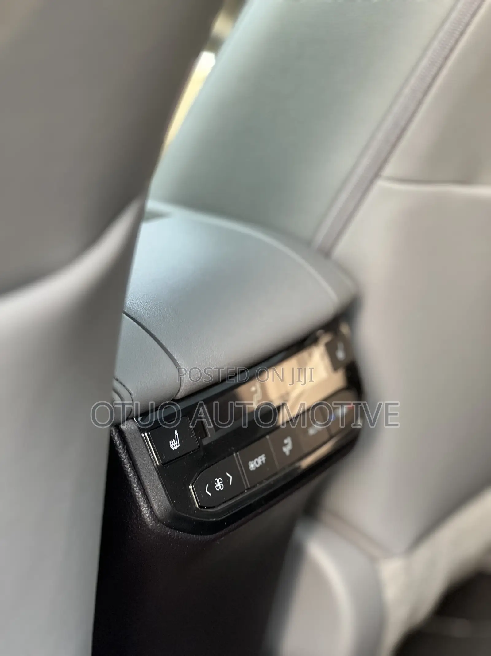 Toyota Highlander Platinum AWD 2023 Black