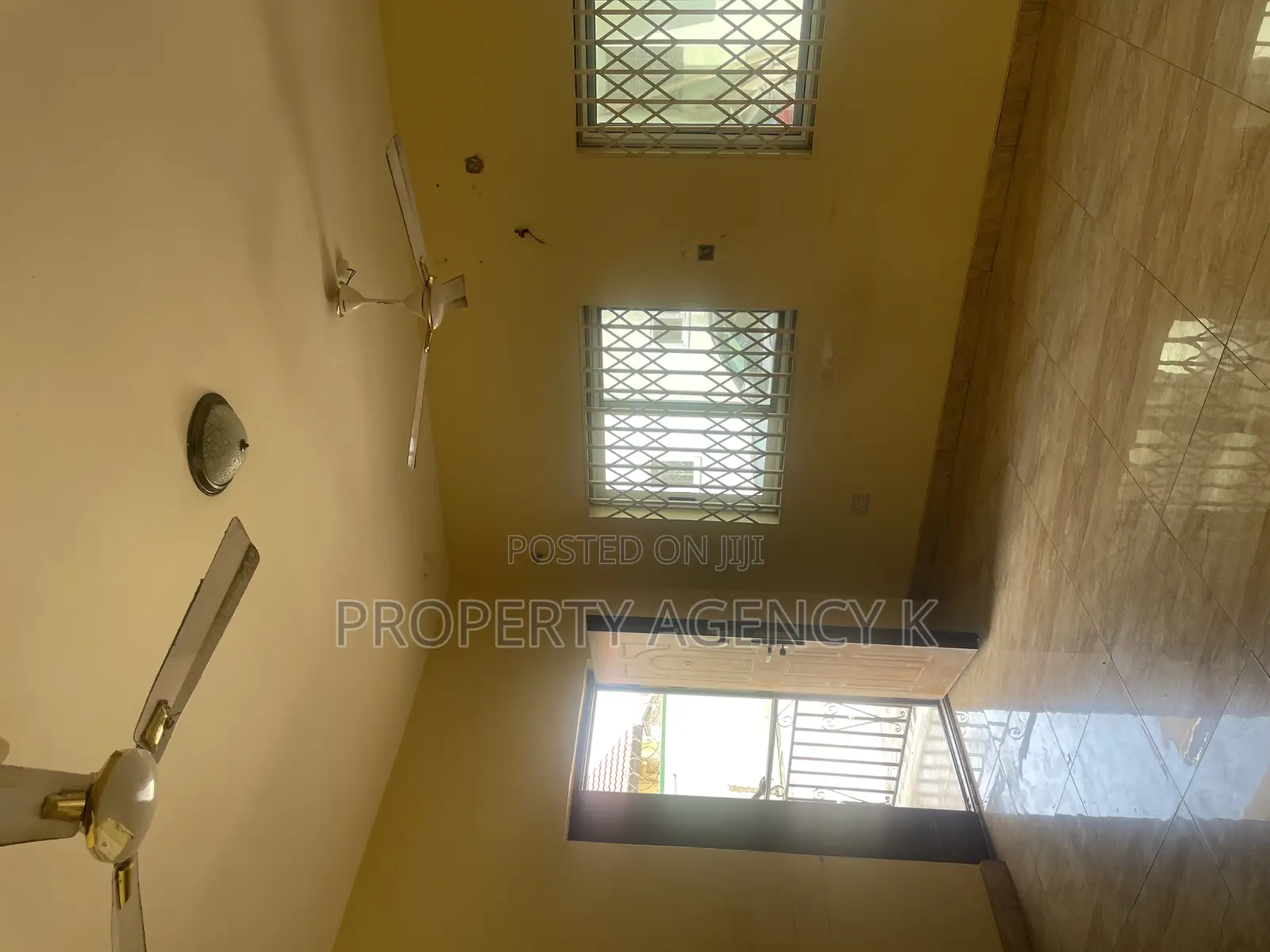 2bdrm Apartment in Kfs, West Hills Mall Area for rent