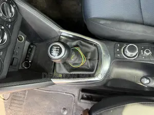 Toyota Yaris XLE Sedan 4dr 2019 Gray