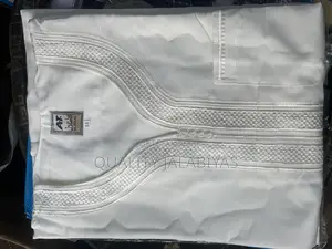 Quality Shortsleeved Jalabiya (Offwhite)