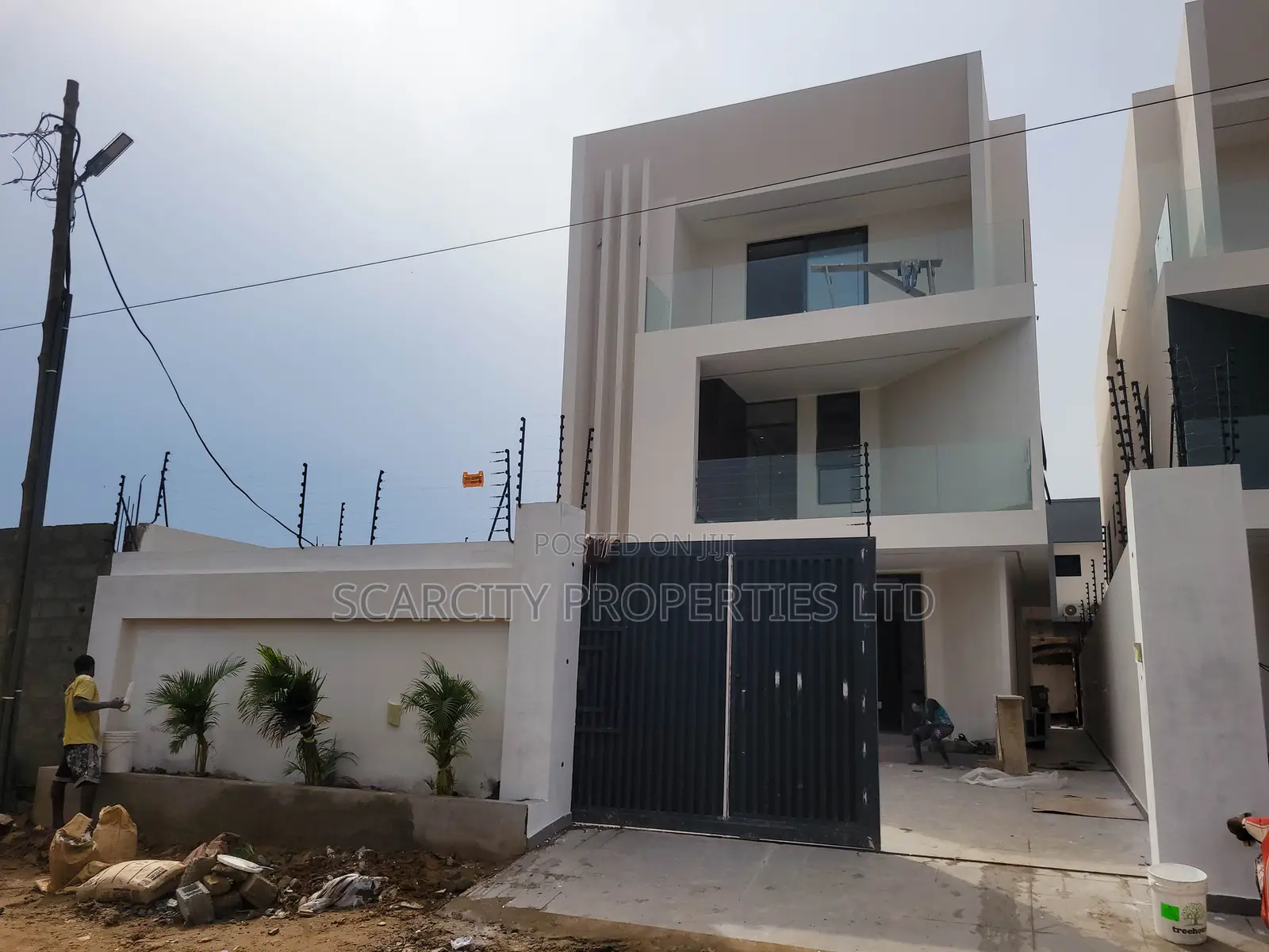 Furnished 4bdrm House in East Legon for sale