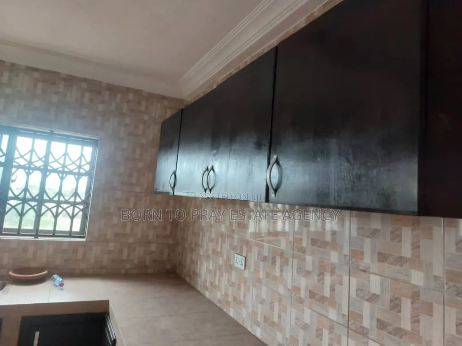 2bdrm Apartment in Born To Pray Estate, Ejisu-Juaben Municipal for rent