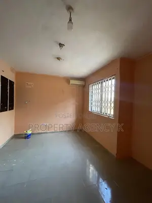 3bdrm Apartment in Kfs, Old Barrier for rent