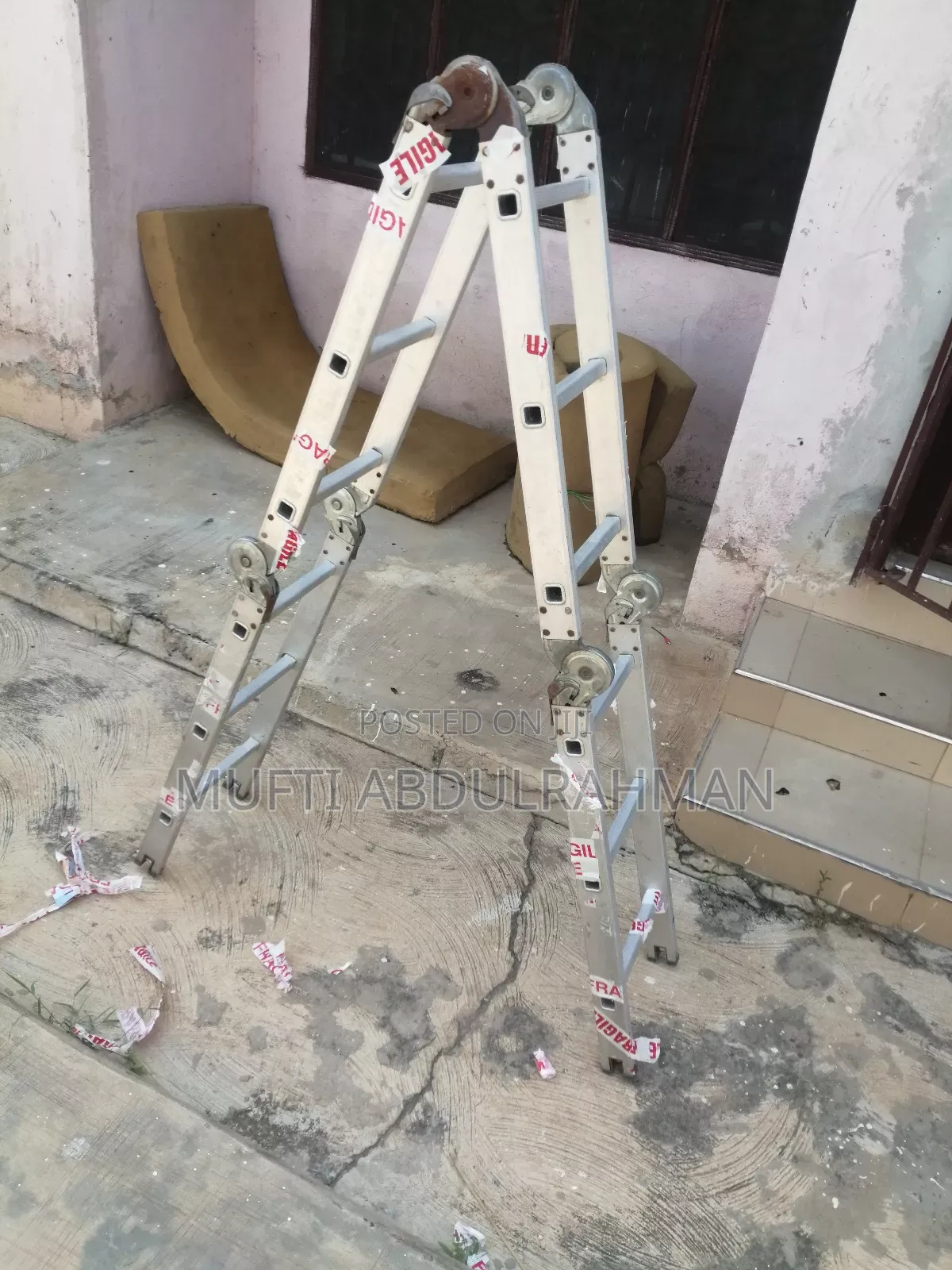 Foldable Ladder