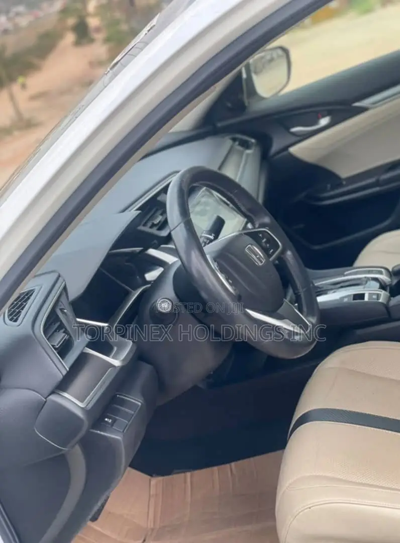 Honda Civic EX-L Sedan 2018 White