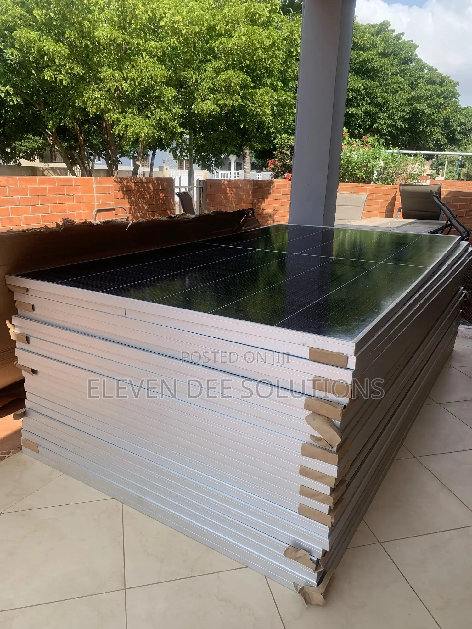 725w Bifacial Solar Panels