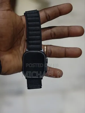 Apple Watch Ultra 2 Black Titanium