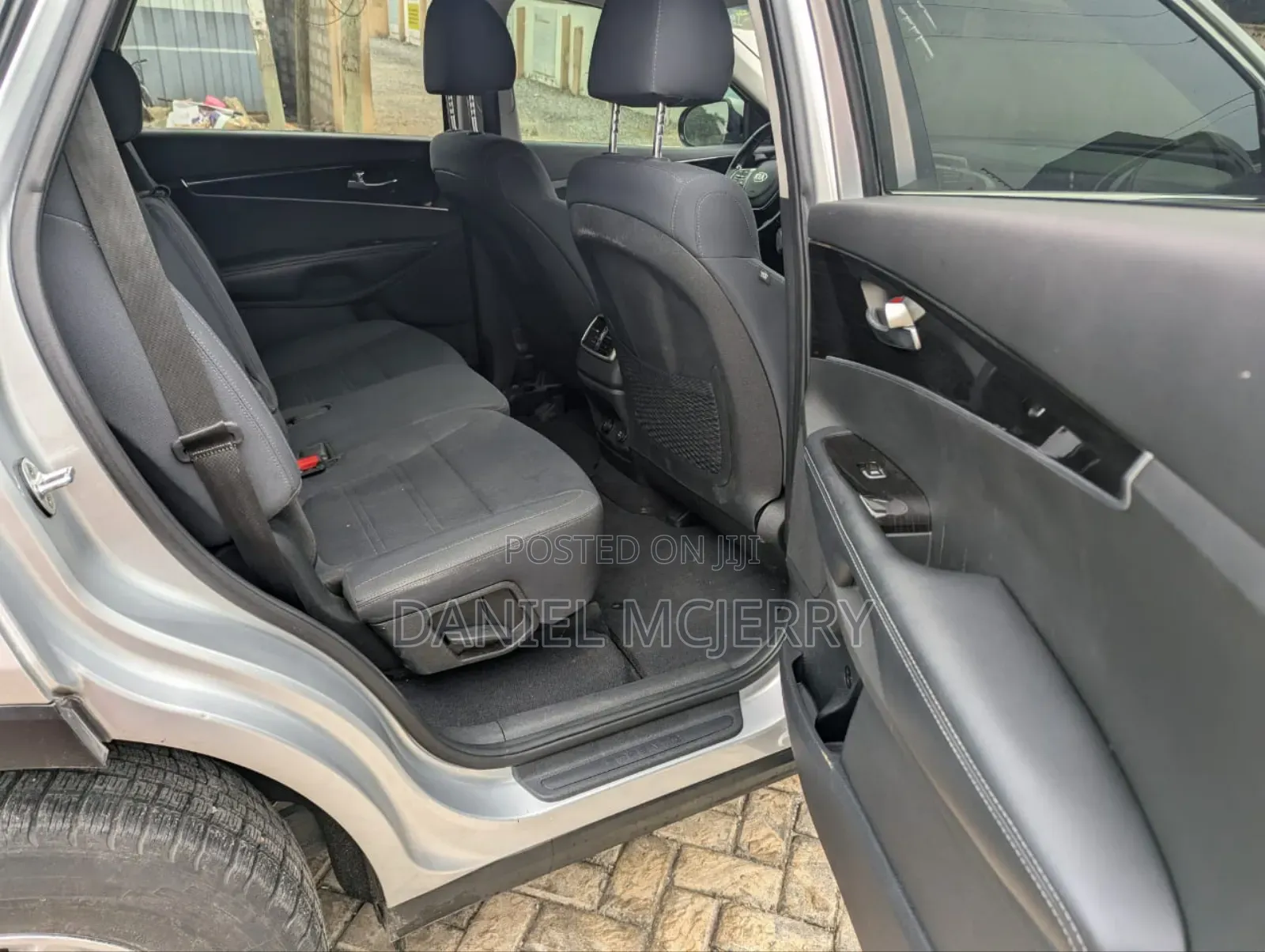 Kia Sorento 2.4L LX AWD 2019 Silver