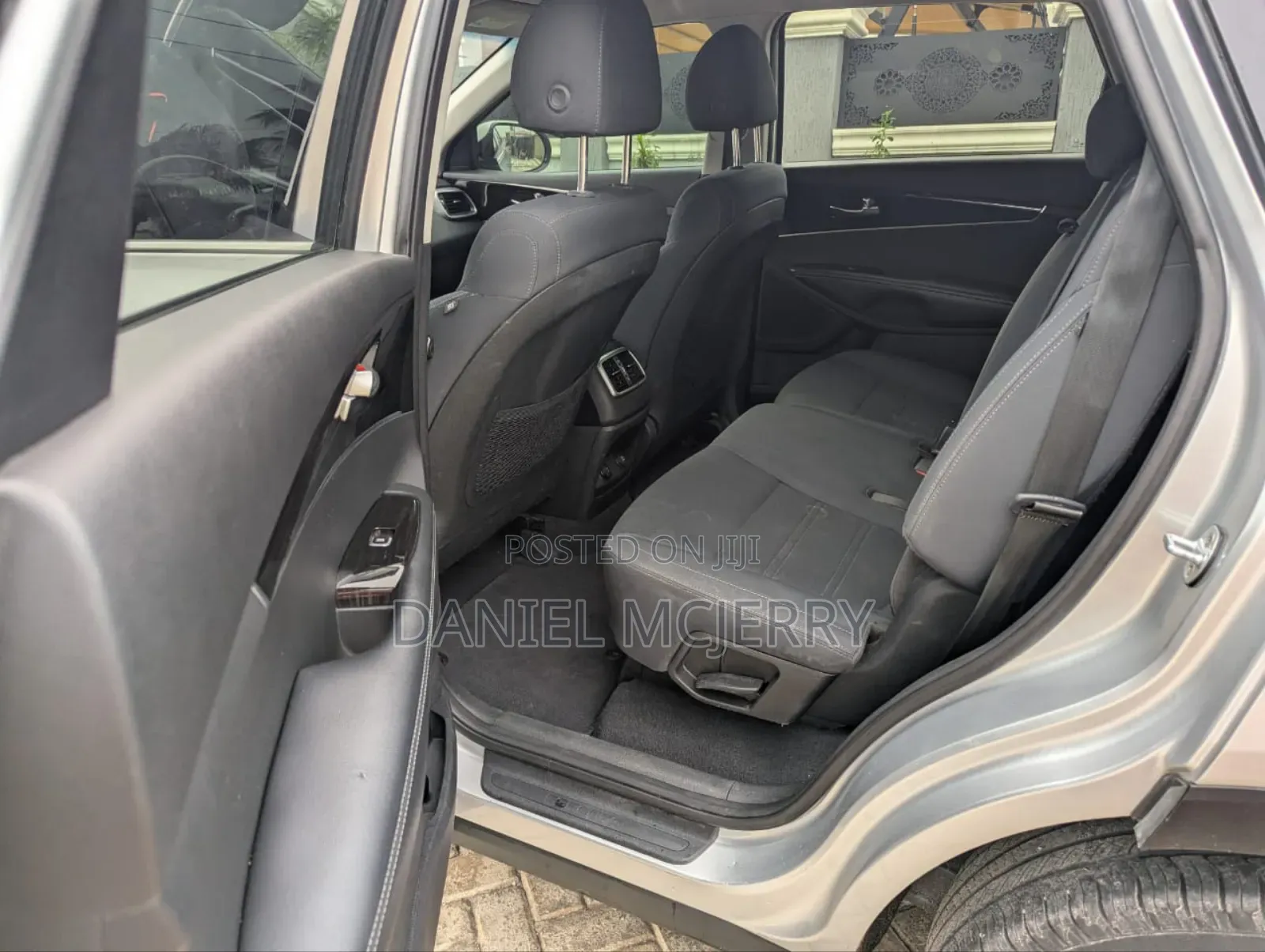 Kia Sorento 2.4L LX AWD 2019 Silver