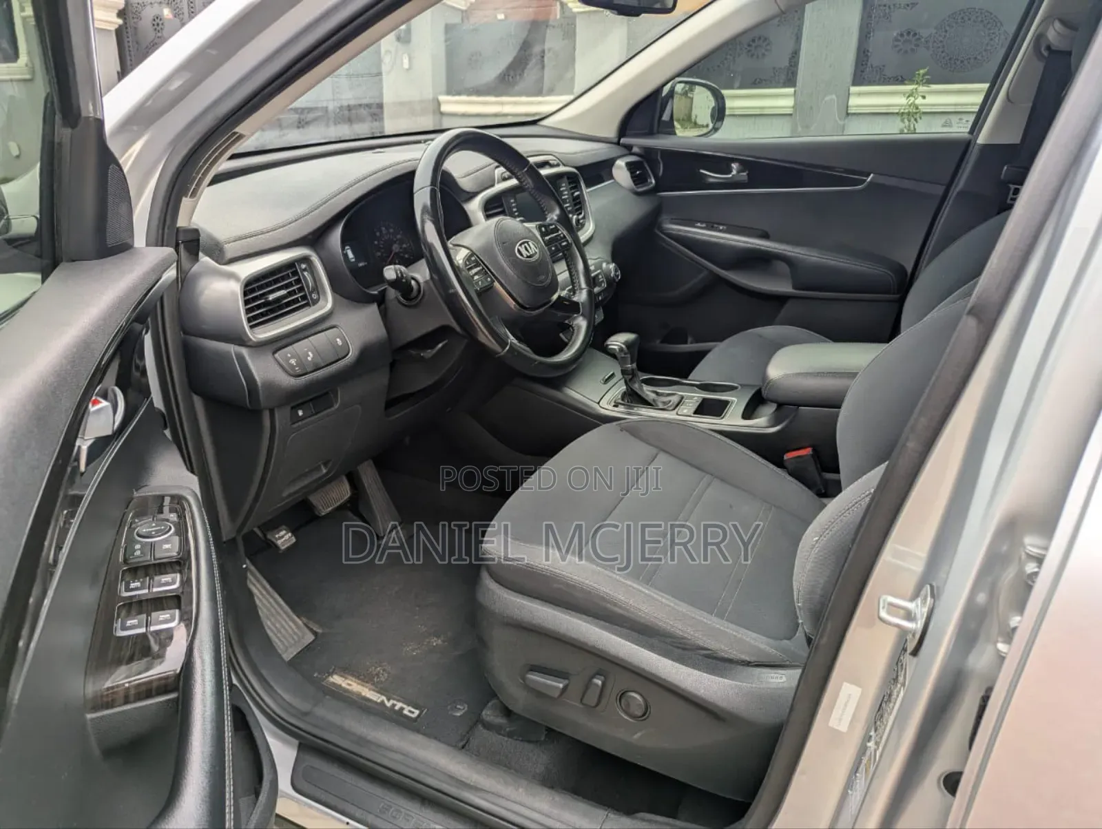 Kia Sorento 2.4L LX AWD 2019 Silver