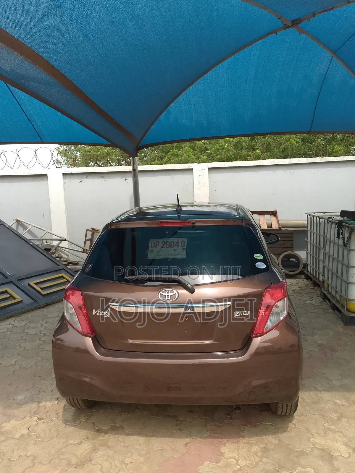 Toyota Vitz 1.3 FWD 5dr 2014 Brown