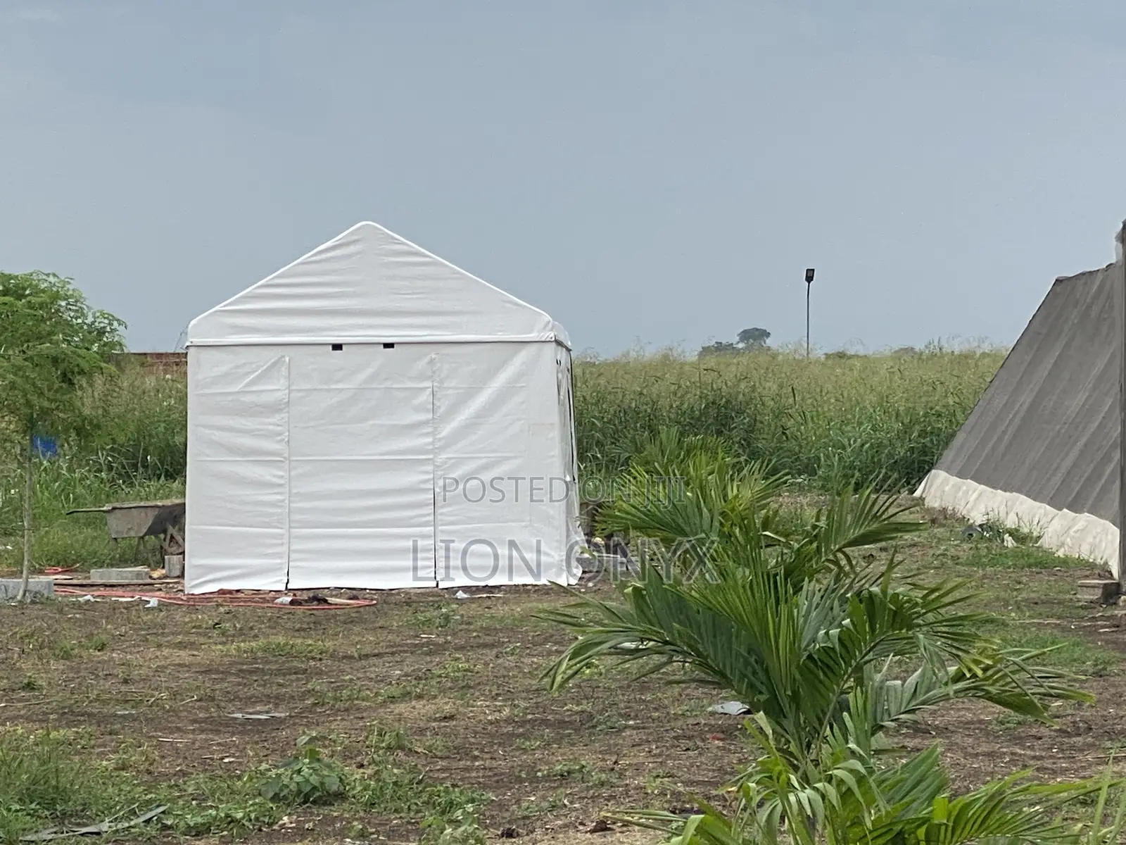 12x12 All Sides Covered