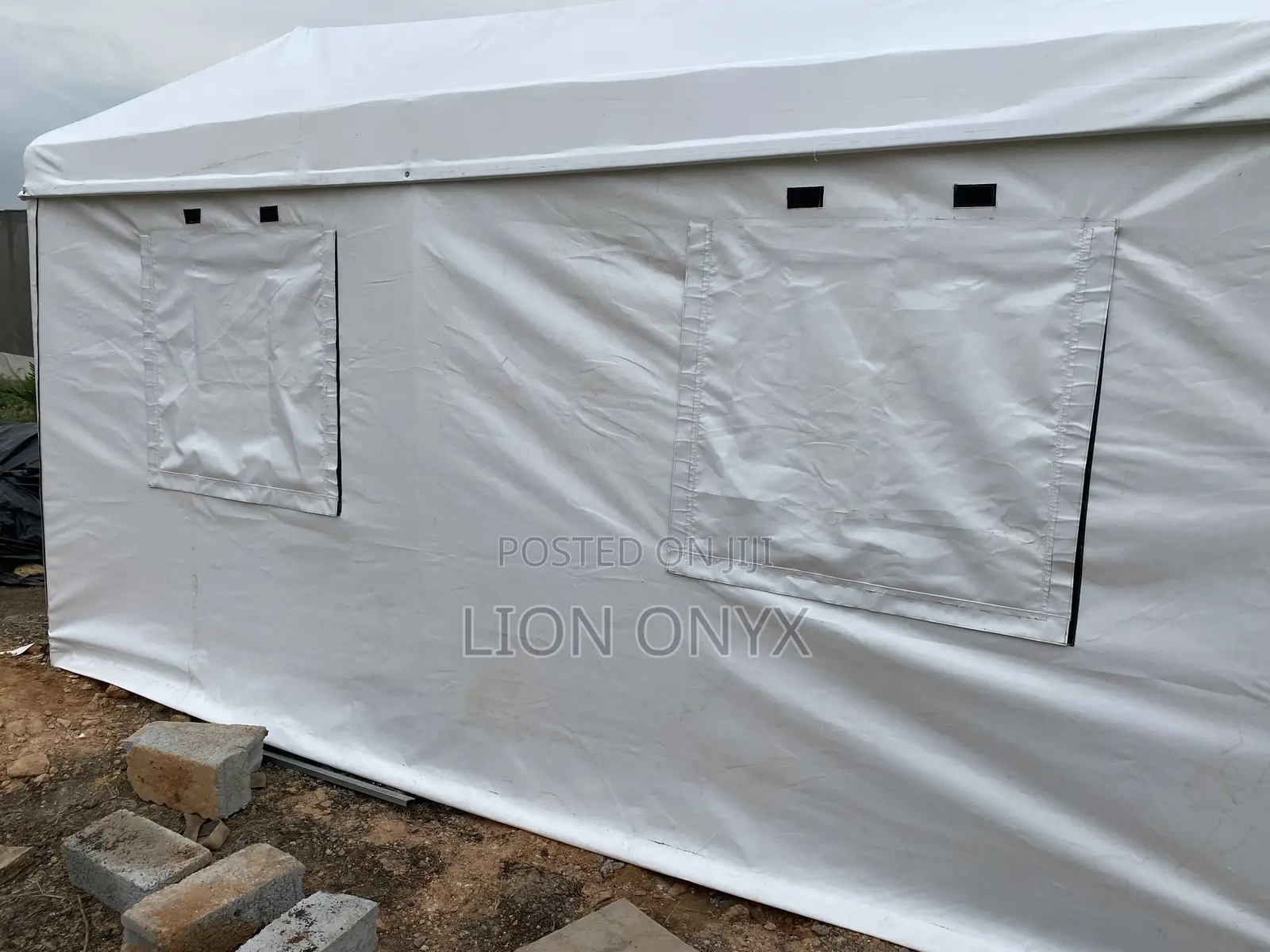 12x12 All Sides Covered