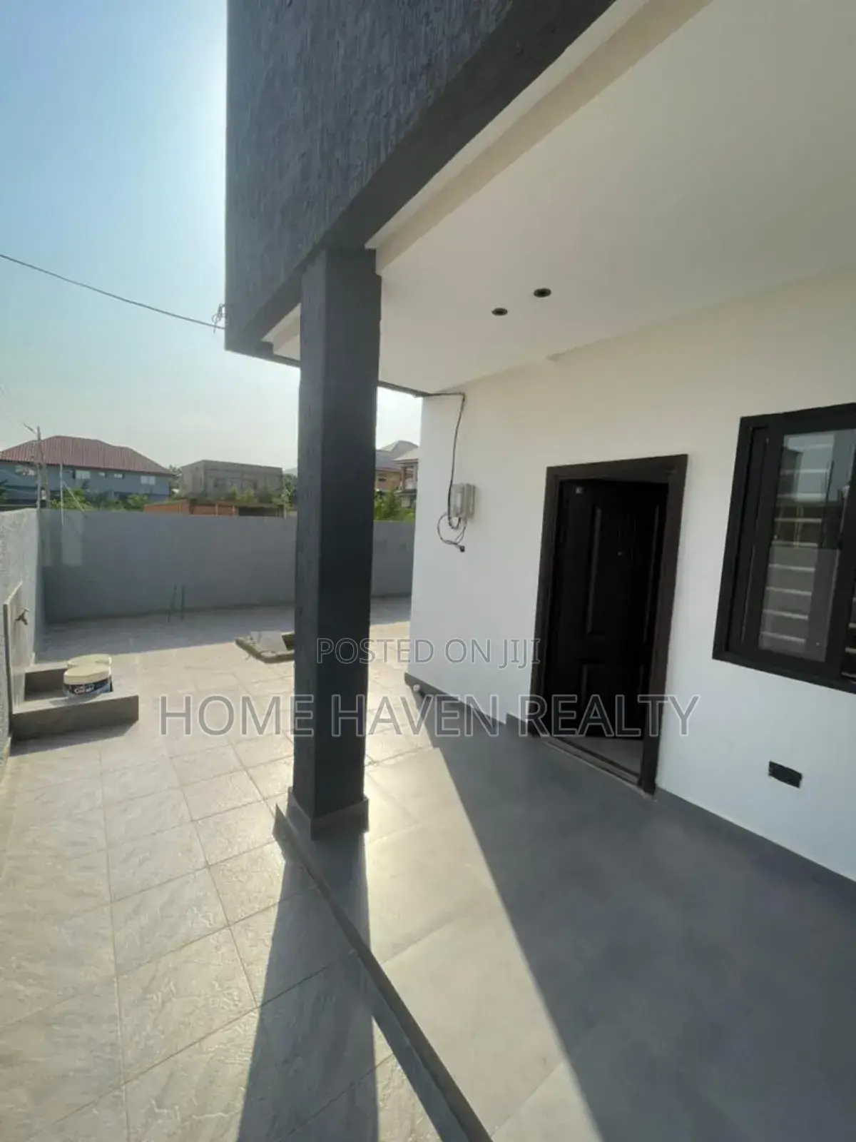 4bdrm House in Ayj Mensah, Oyarifa for sale
