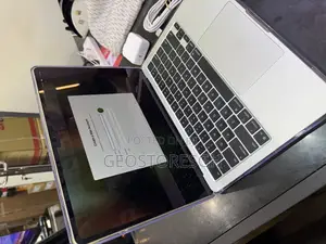 Laptop Apple MacBook Air 2025 M4 13-Inch 16GB Apple M4 SSD 256GB