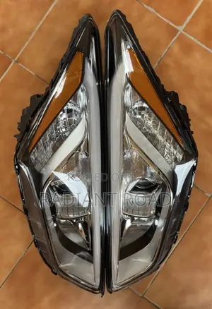 Hyundai Santafe 2014 Headlights (Led)