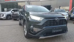 Toyota RAV4 XLE Premium AWD 2023 Black