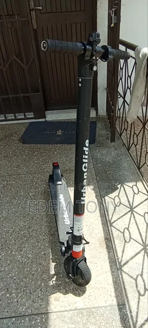 Urbanglide Ride 62s. Electric Scooter