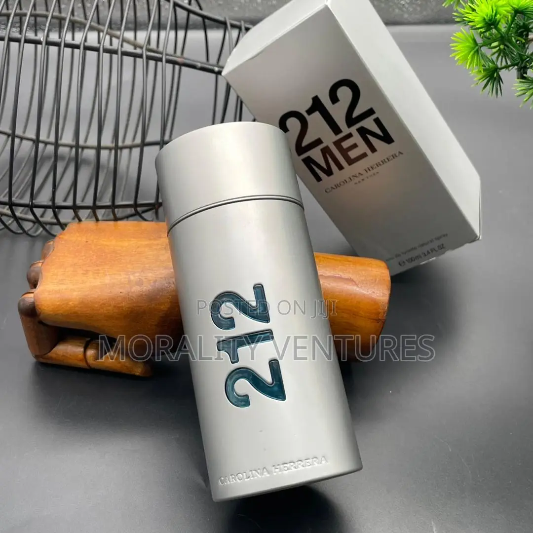 Carolina Herrera 212 Men Spray