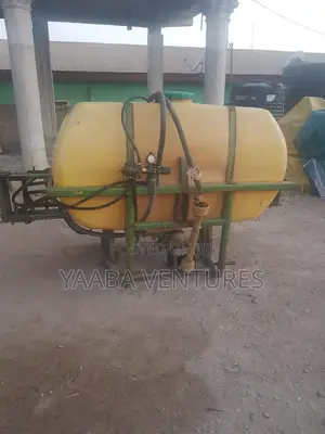 Boom Sprayer