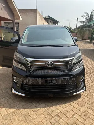 Toyota Vellfire 2013 Black